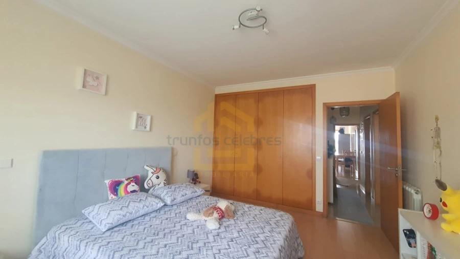 Apartamento T2 para Venda em Mindelo Foto 8