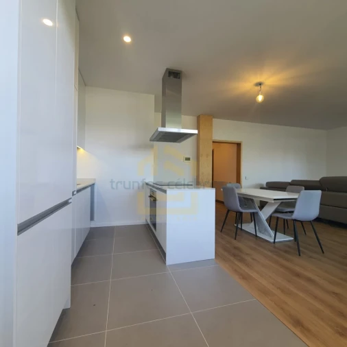 Apartamento T2 para Venda em Aver-O-Mar, Amorim e Terroso Foto 7