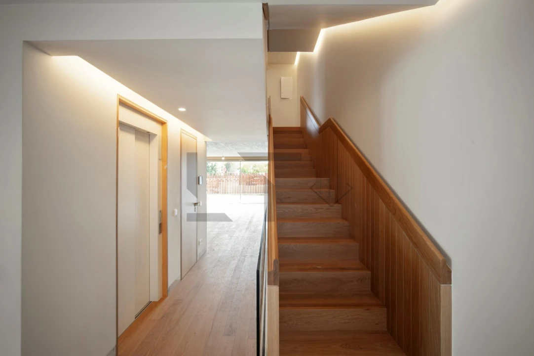 Moradia T5 para Venda em Cascais e Estoril Foto 52