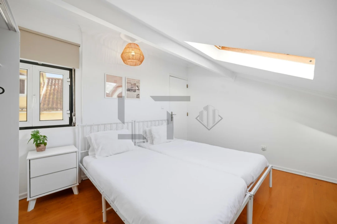 Apartamento T3 para Venda em Ajuda Foto 10