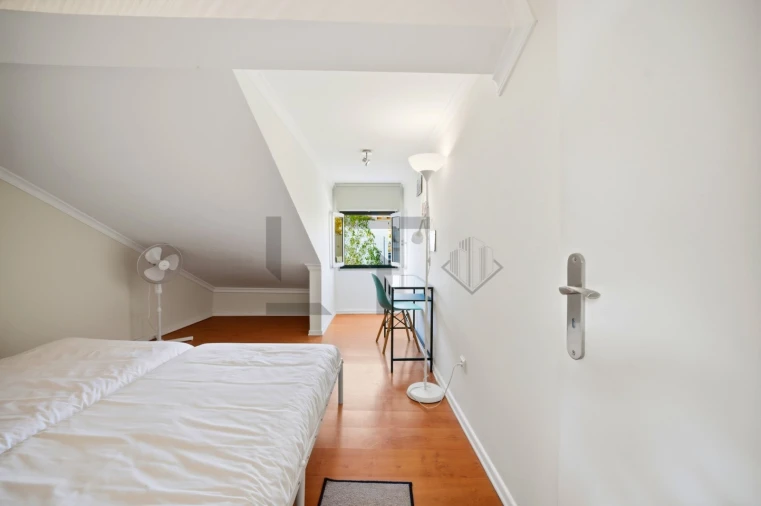 Apartamento T3 para Venda em Ajuda Foto 13