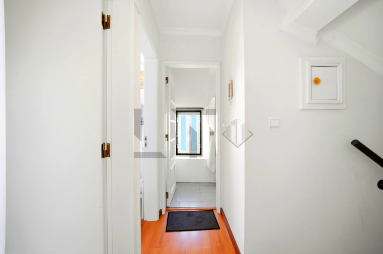 Apartamento T3 para Venda em Ajuda Foto 15