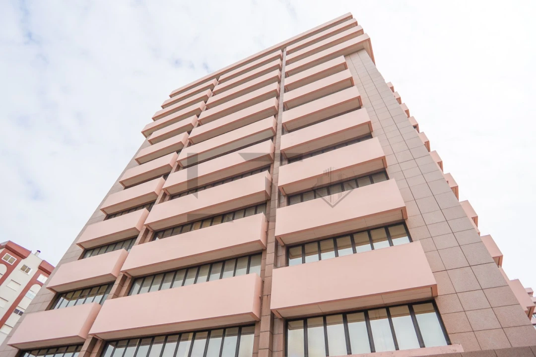 Escritório para Arrendamento em São Domingos de Benfica Foto 5