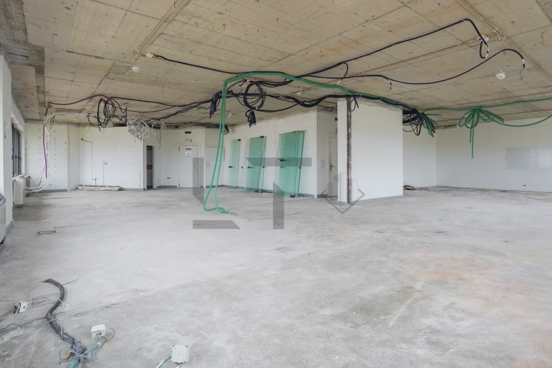 Escritório para Venda em São Domingos de Benfica Foto 18