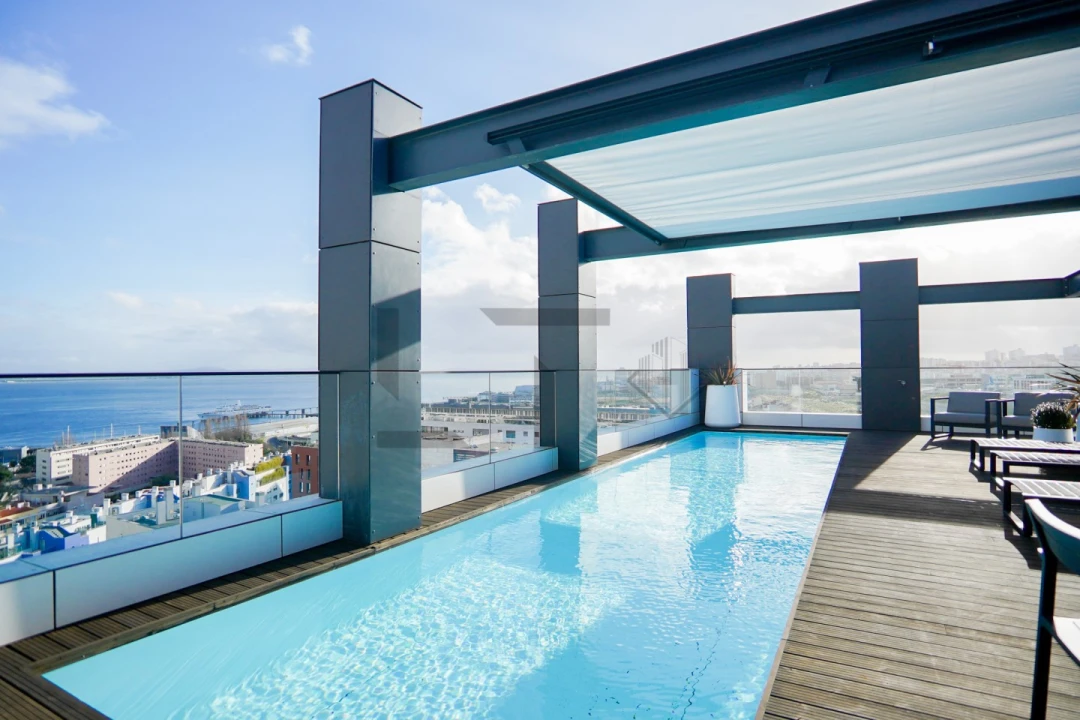 Apartamento T4 para Venda em Parque das Nações Foto 1