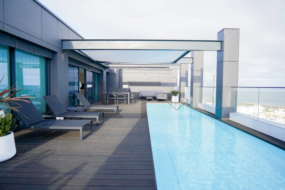 Apartamento T4 para Venda em Parque das Nações Foto 4