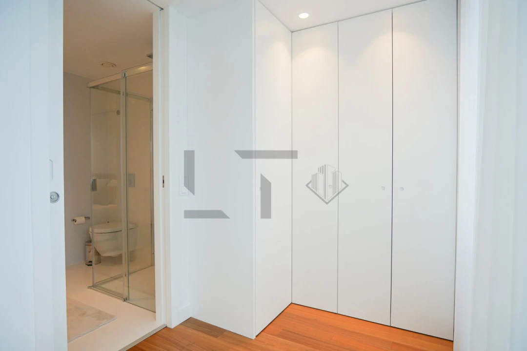 Apartamento T4 para Venda em Parque das Nações Foto 30