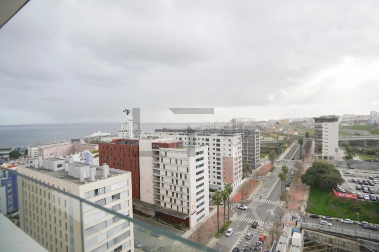 Apartamento T4 para Venda em Parque das Nações Foto 54