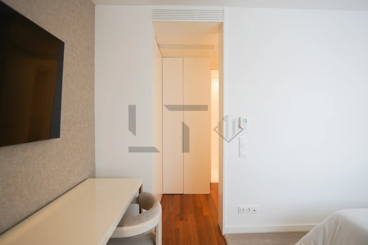 Apartamento T4 para Venda em Parque das Nações Foto 75