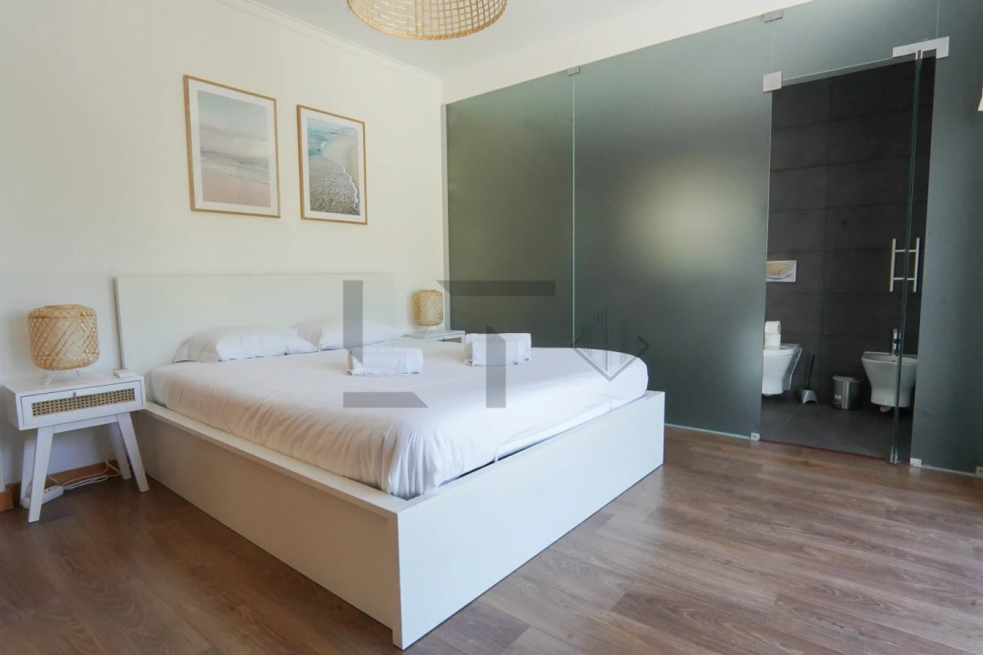 Moradia T4 para Venda em Carvalhal Foto 32