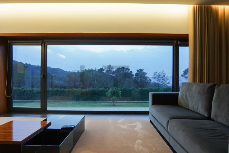 Moradia T5 para Venda em Avessadas e Rosém Foto 16