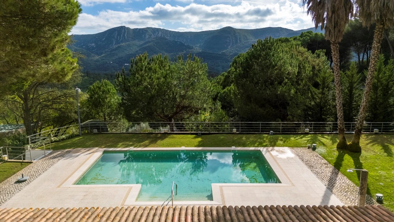 Moradia T5 para Venda em Azeitão (São Lourenço e São Simão) Foto 12