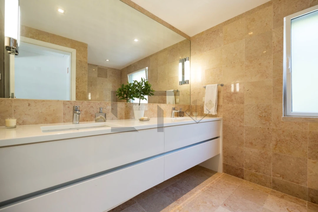 Moradia T5 para Venda em Azeitão (São Lourenço e São Simão) Foto 50