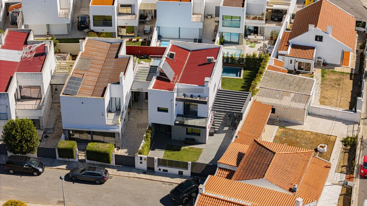 Moradia T3 para Venda em Alcabideche Foto 5