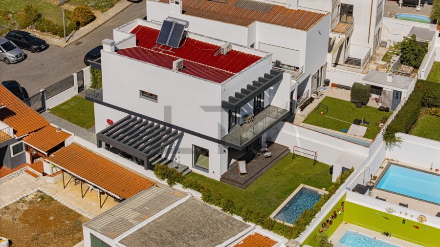 Moradia T3 para Venda em Alcabideche