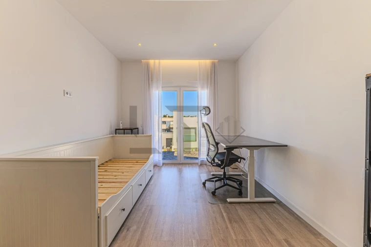 Moradia T3 para Venda em Alcabideche Foto 31