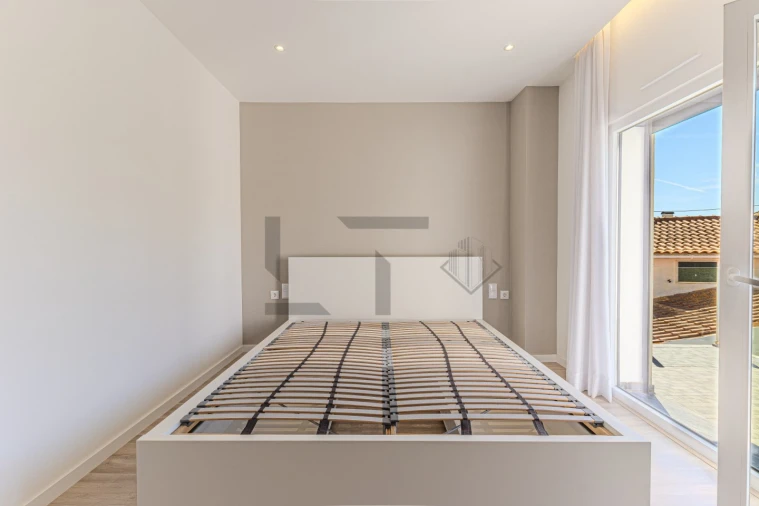 Moradia T3 para Venda em Alcabideche Foto 35