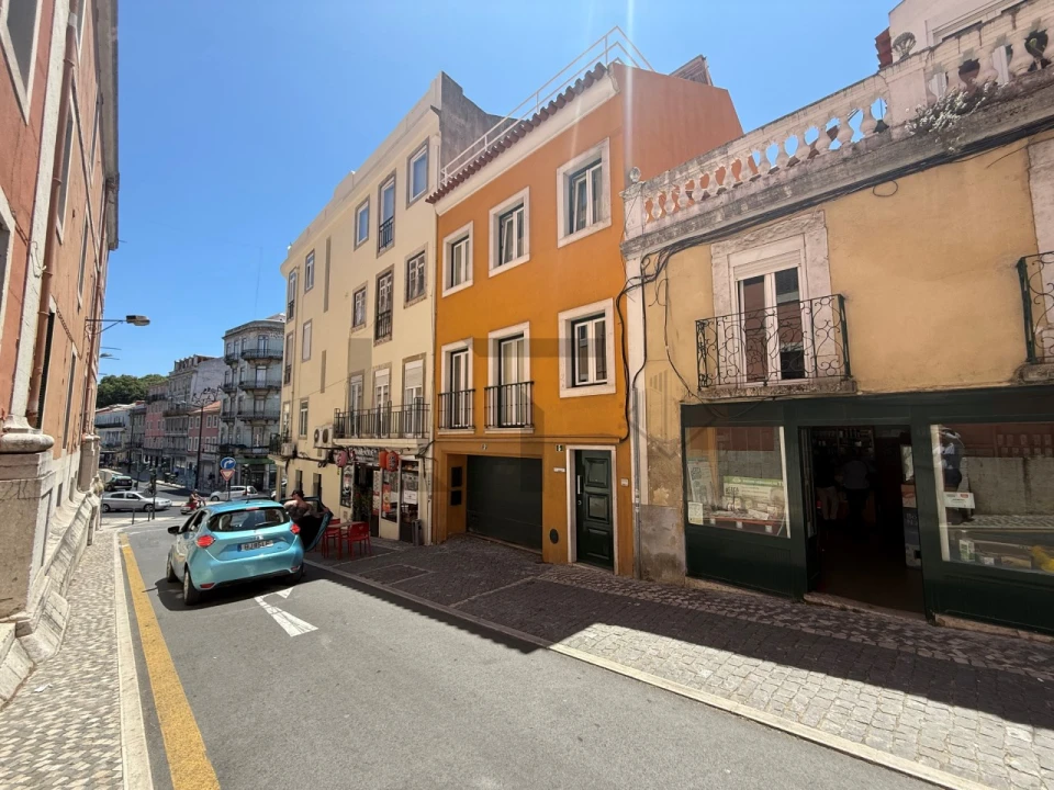 Moradia para Venda em Campo de Ourique Foto 10