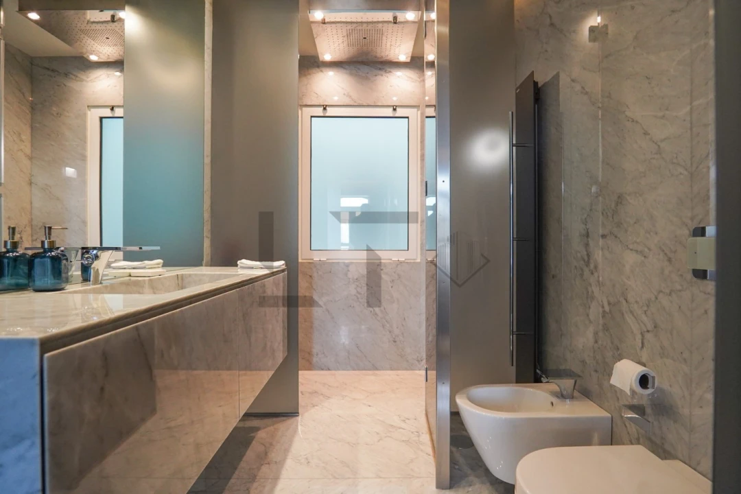 Apartamento T3 para Arrendamento em Santo António Foto 45