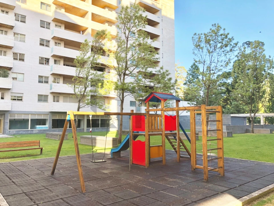 Apartamento T3 para Venda em Lumiar Foto 1