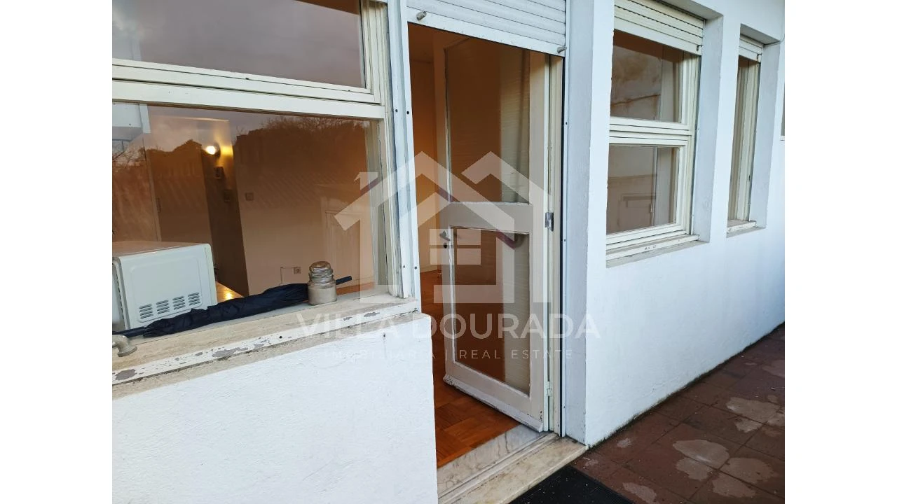 Apartamento para Venda em Lordelo do Ouro e Massarelos Foto 11