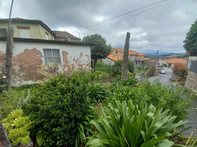 Moradia T3 para Venda em Perozelo Foto 6