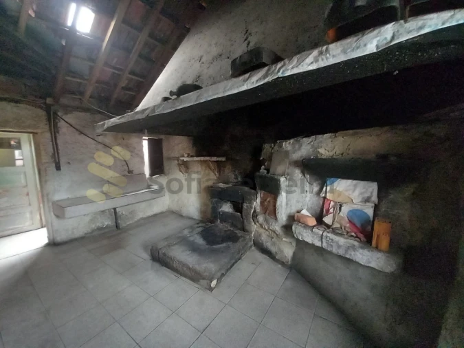 Moradia T3 para Venda em Perozelo Foto 19