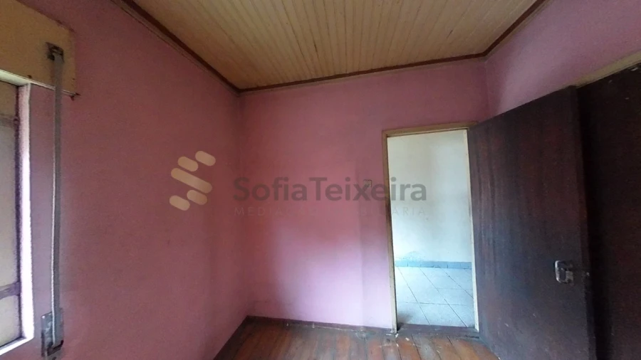 Moradia T3 para Venda em Perozelo Foto 38