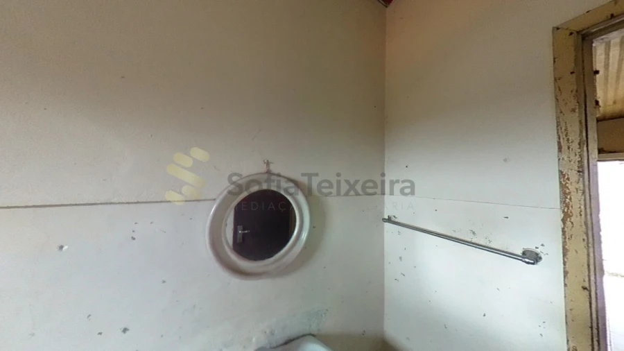 Moradia T3 para Venda em Perozelo Foto 41