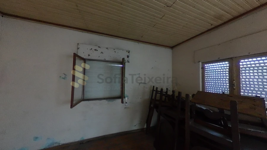 Moradia T3 para Venda em Perozelo Foto 26