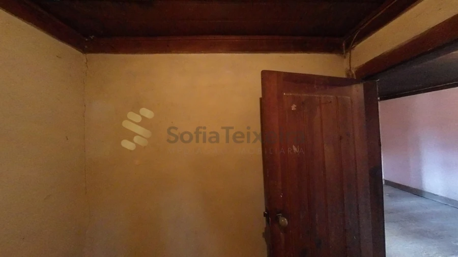 Moradia T3 para Venda em Perozelo Foto 34