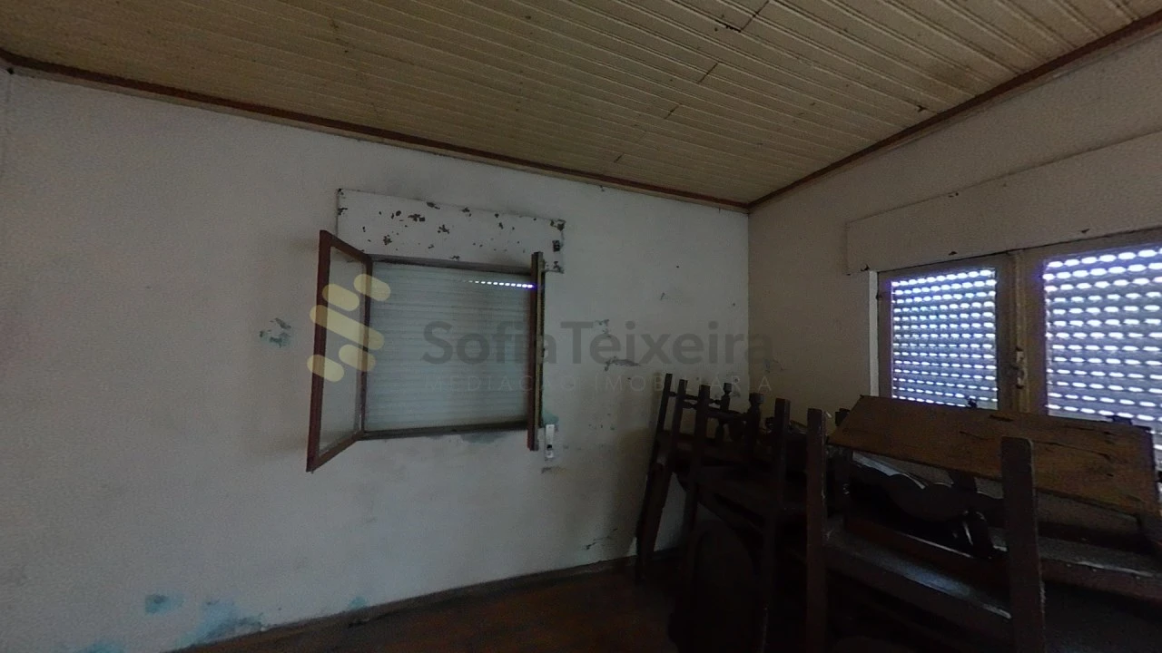 Moradia T3 para Venda em Perozelo Foto 26