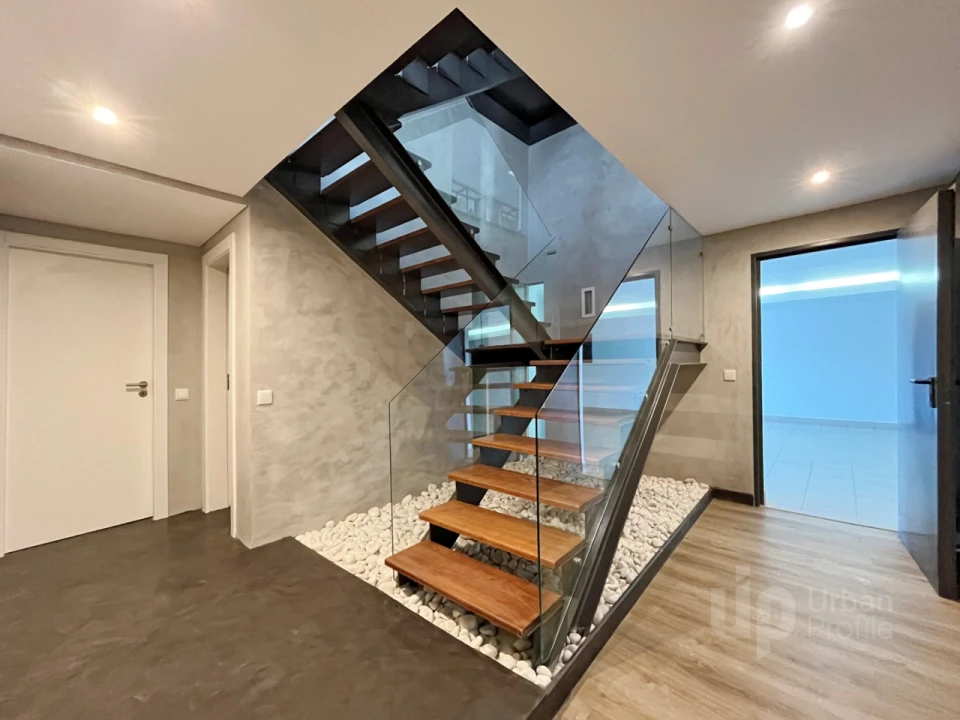 Moradia T5 para Venda em Cascais e Estoril Foto 59