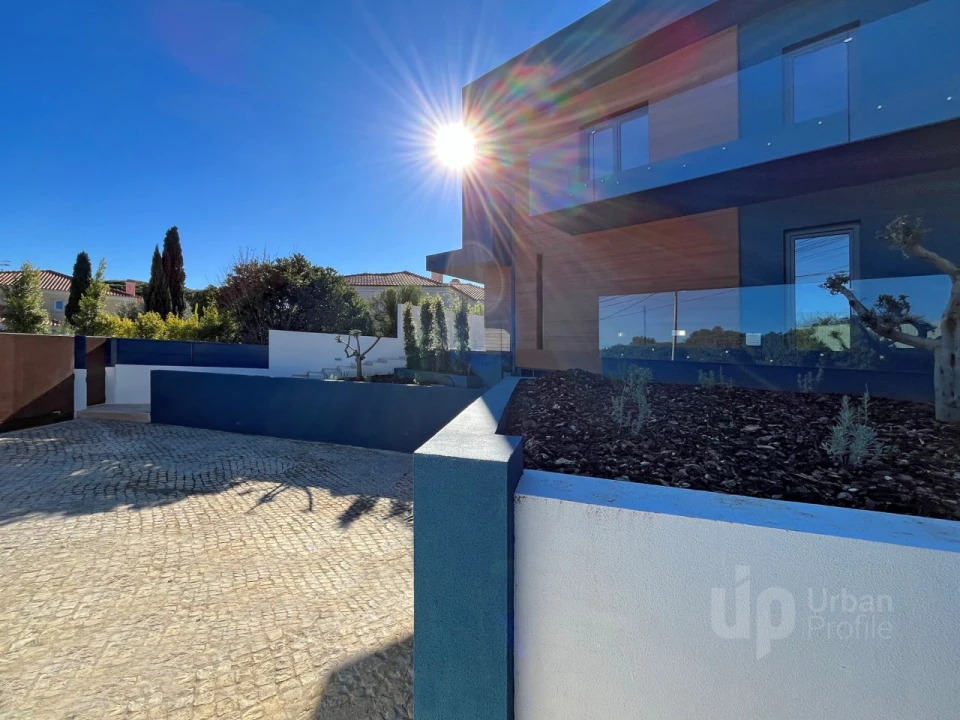 Moradia T5 para Venda em Cascais e Estoril Foto 60