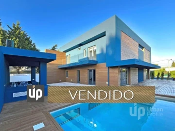 Moradia T5 para Venda em Cascais e Estoril