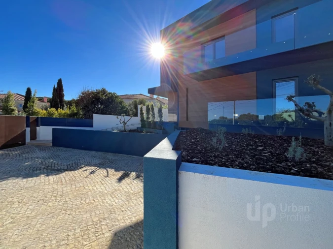 Moradia T5 para Venda em Cascais e Estoril Foto 60