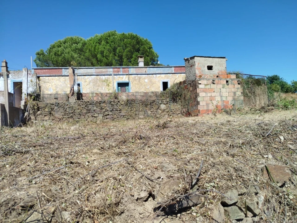Terreno Misto para Venda em Santa Catarina da Fonte do Bispo Foto 20