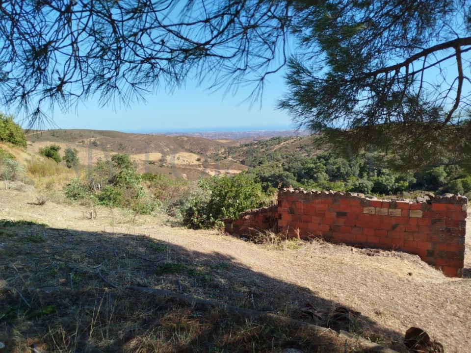 Terreno Misto para Venda em Santa Catarina da Fonte do Bispo Foto 32