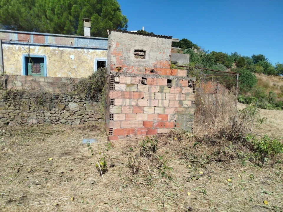 Terreno Misto para Venda em Santa Catarina da Fonte do Bispo Foto 39