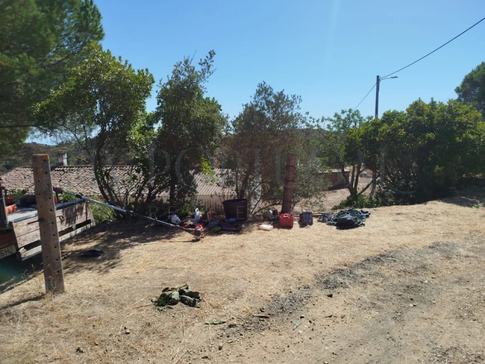 Terreno Misto para Venda em Santa Catarina da Fonte do Bispo Foto 42