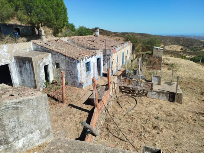 Terreno Misto para Venda em Santa Catarina da Fonte do Bispo Foto 15