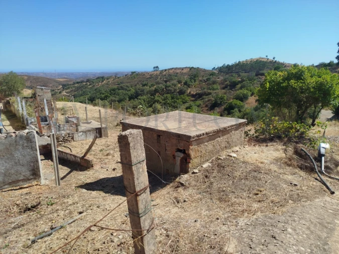 Terreno Misto para Venda em Santa Catarina da Fonte do Bispo Foto 29