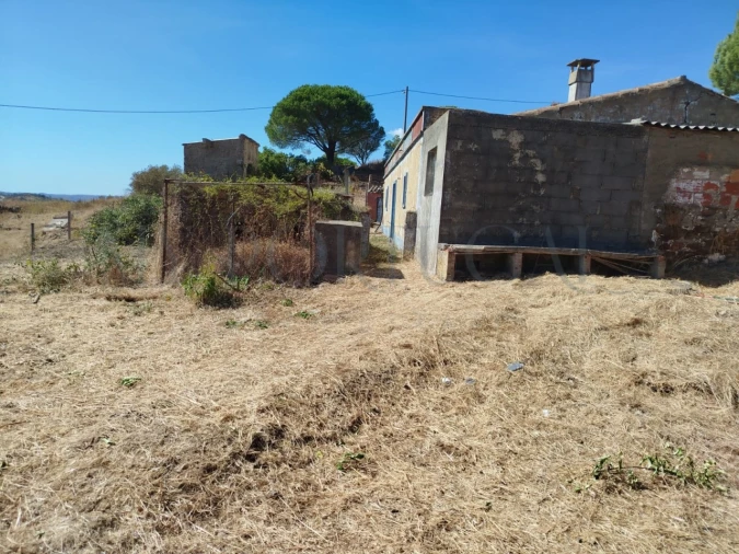Terreno Misto para Venda em Santa Catarina da Fonte do Bispo Foto 17