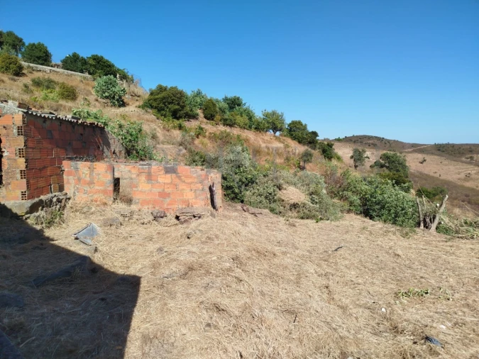 Terreno Misto para Venda em Santa Catarina da Fonte do Bispo Foto 31