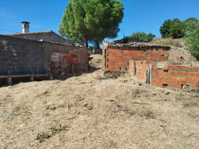 Terreno Misto para Venda em Santa Catarina da Fonte do Bispo Foto 34