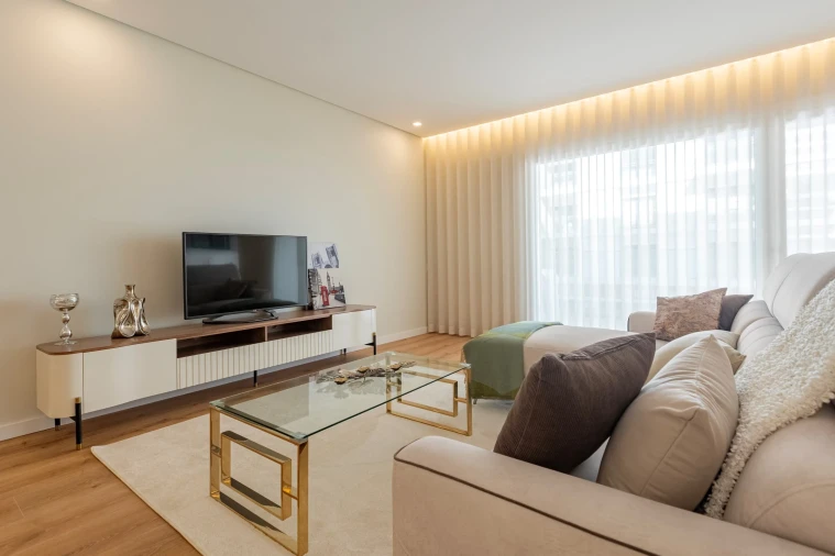 Apartamento T2 para Venda em Loures Foto 2