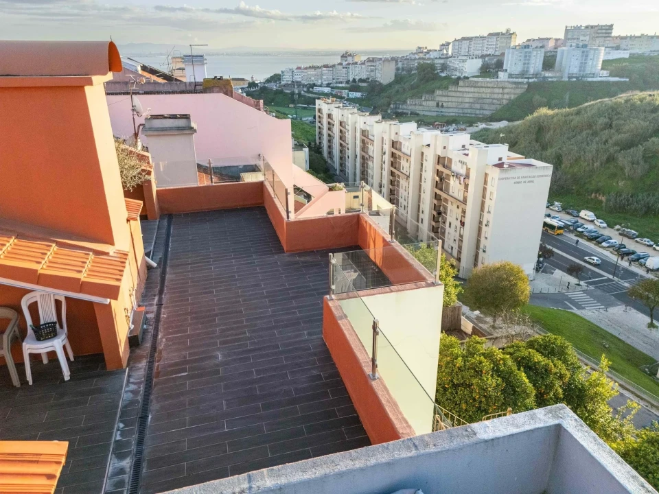 Apartamento T2 para Venda em Penha de França Foto 18