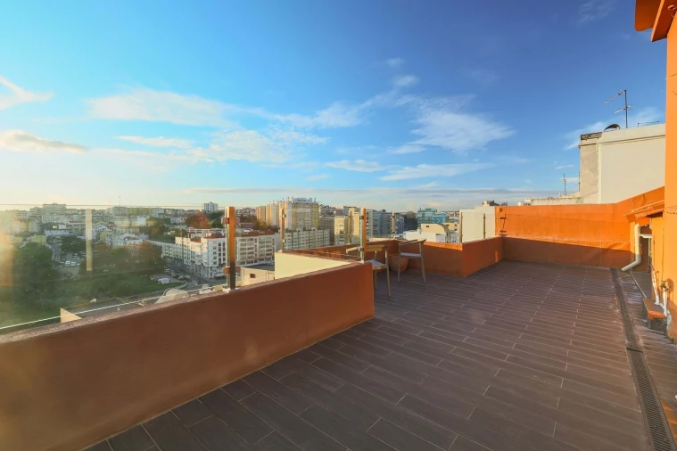 Apartamento T2 para Venda em Penha de França Foto 8