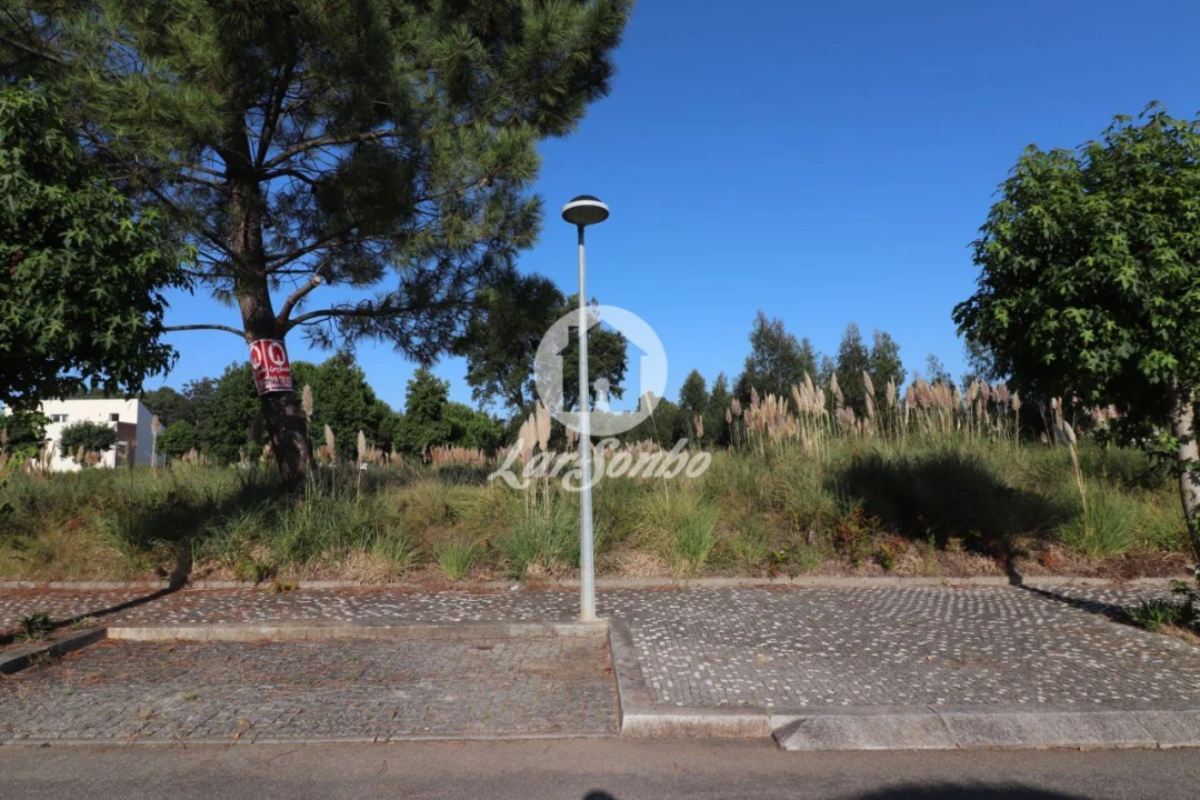 Terreno para Venda em Anta e Guetim Foto 12