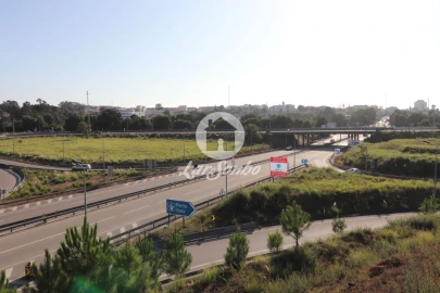 Terreno para Venda em Anta e Guetim